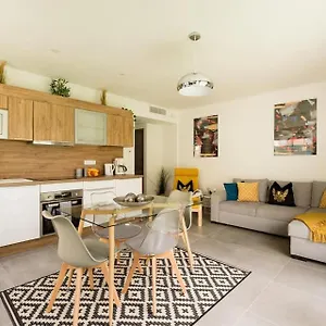 Stylish New 1 Bedroom In Juan Les Pins Appartement
