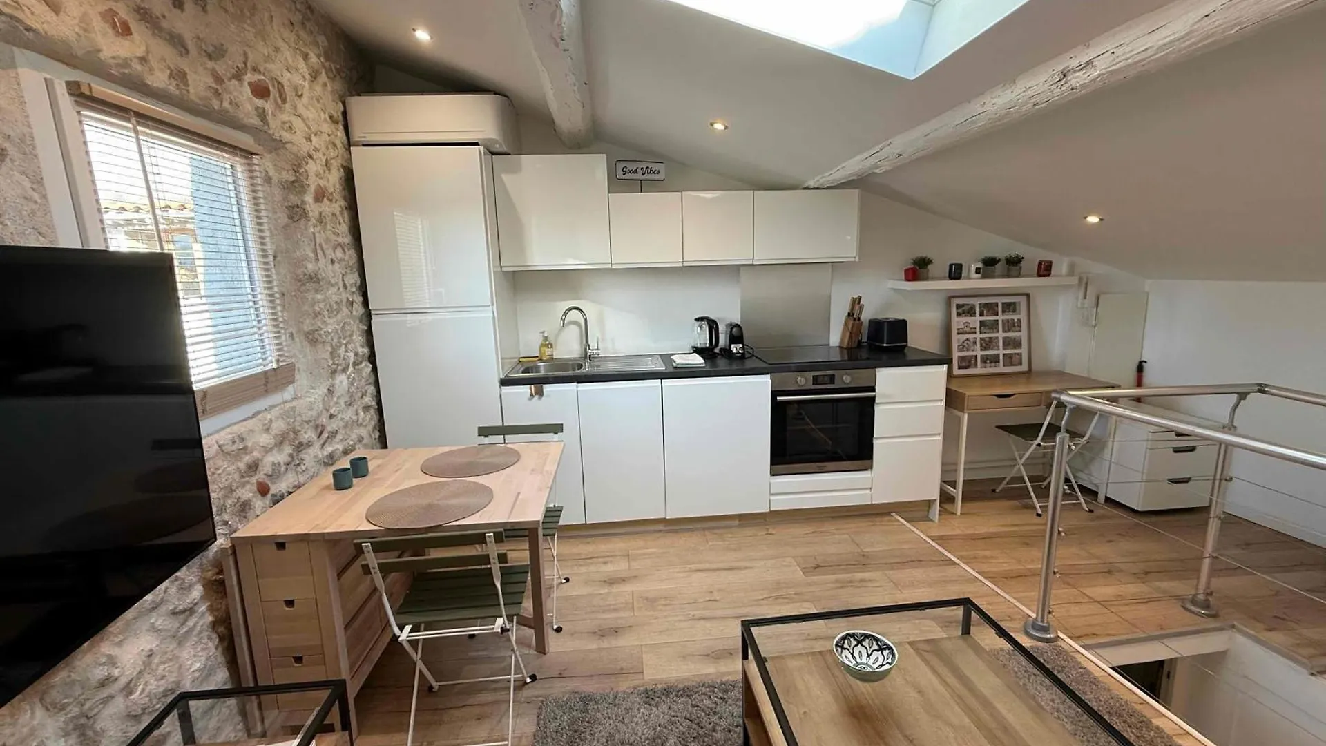 Lovely One-Bedroom Apt- Picasso 4 -Stay In Antibes
